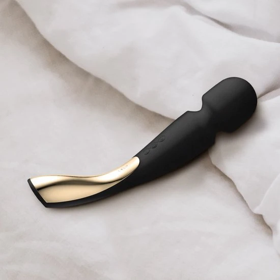 Goedkoop 🌟 LELO SMART WAND 2 Large, Handmatig Black Massageapparaat Voor Het Hele Lichaam, Diepe Spiermassage Met 10 Trilstanden ❤️ - Afbeelding 3